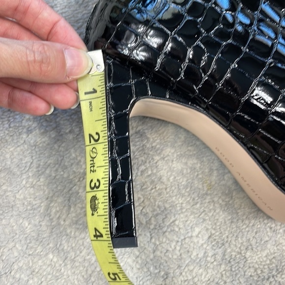 NIB Good American Black Patent Croc Leather Boots Square Toe Ankle Booties Sz 9 - Picture 10 of 13